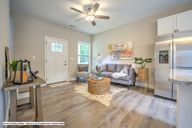 Building Photo - 106 Oscar