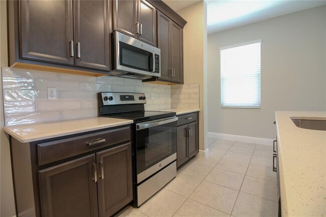 Building Photo - 6269 Great Bear Dr