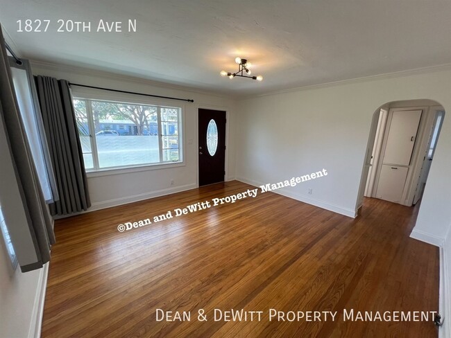 Building Photo - Woodlawn Park 2/1 SFH - For Rent