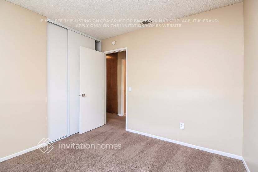 Building Photo - 1504 Reedy Ave