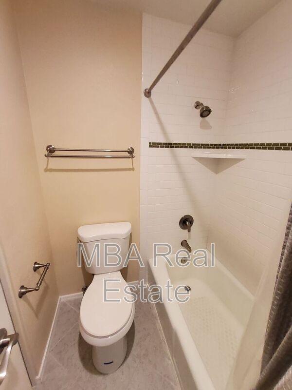 Building Photo - 9275 E Mission Ln