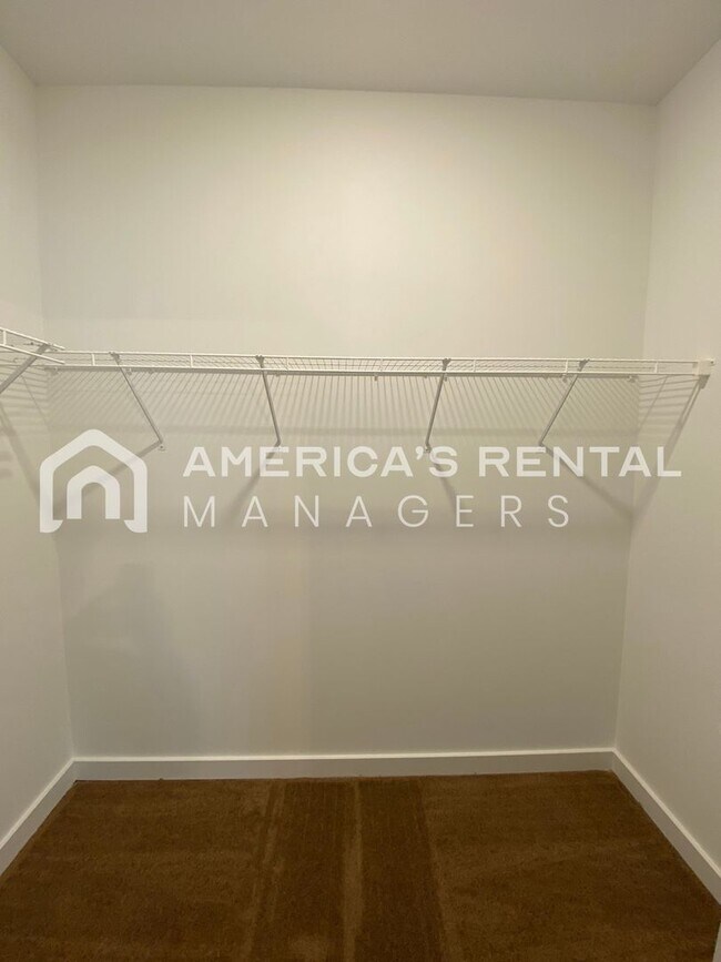 Building Photo - Home for Rent in Brookwood ... Available to View Now!!!