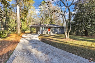 Building Photo - 1843 Campbellton Rd SW