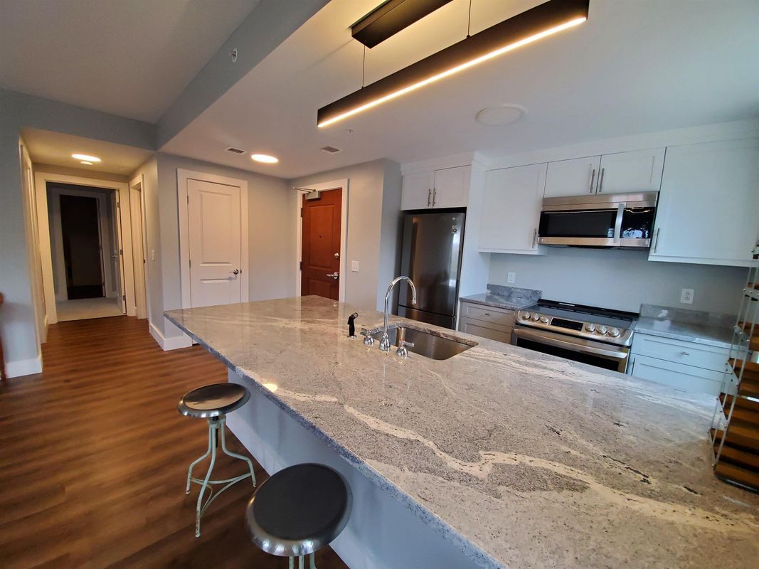 Building Photo - 195 Mechanic, 107