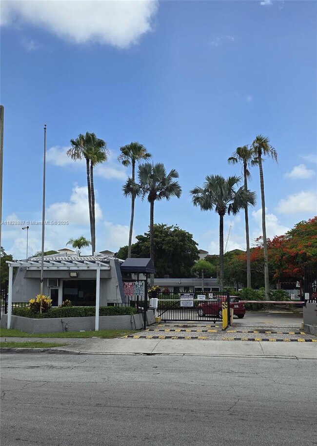 Building Photo - 11110 SW 196th St