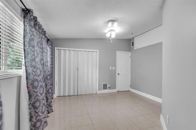 Building Photo - 15240 SW 188th St