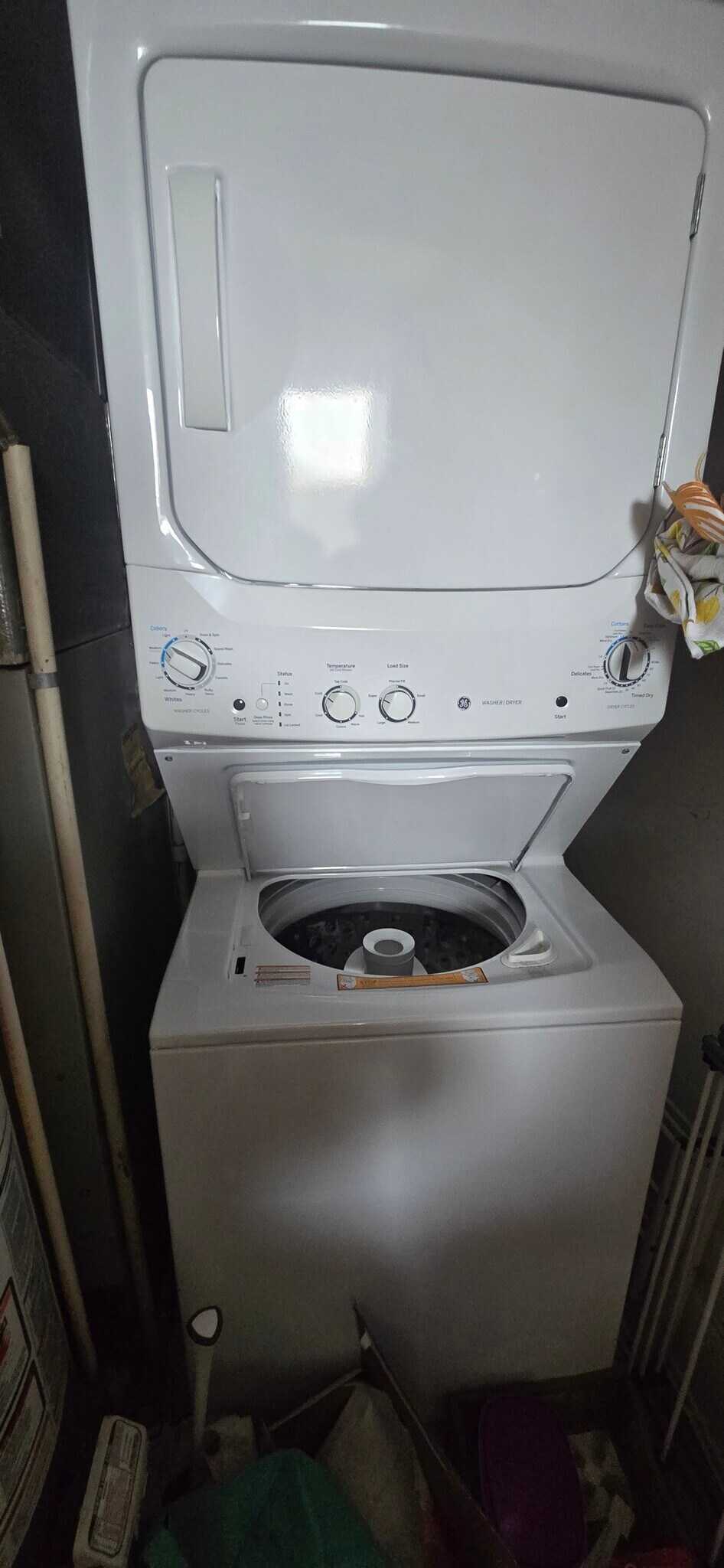 Building Photo - 2015 W Saint Paul Ave