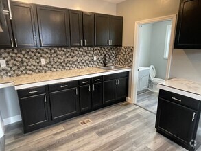 Building Photo - Fully updated 4 bedroom in Homestead