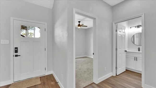 Building Photo - 248 Brushy Crk Trl