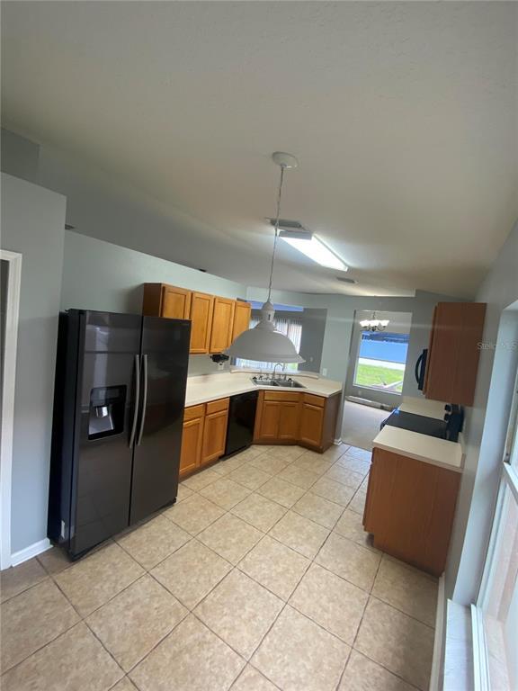 Building Photo - 12304 Twinkling Star Pl