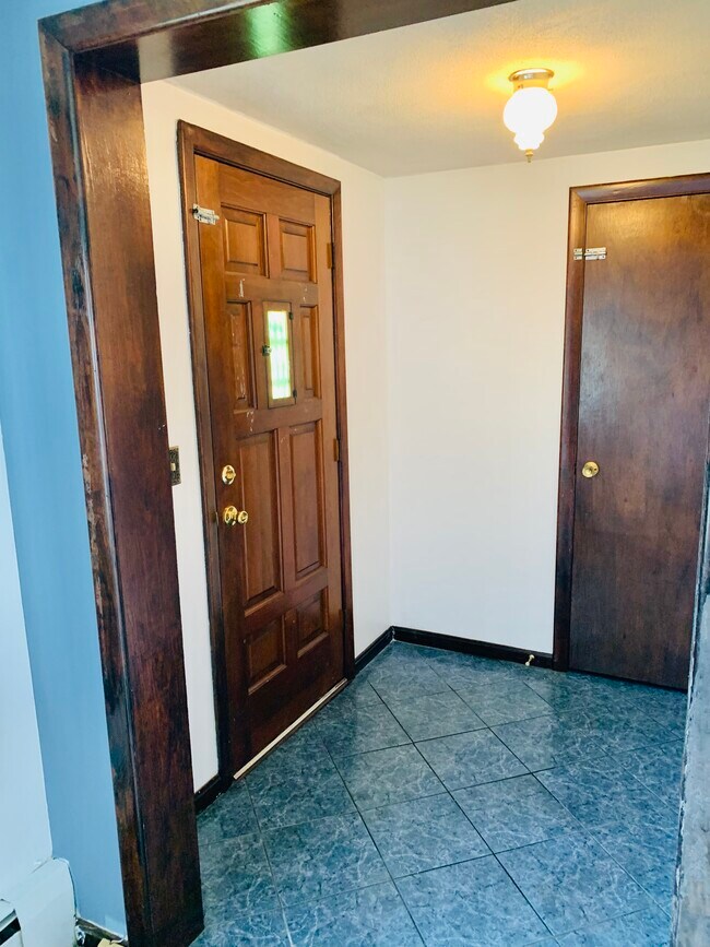 66 Sprague Ave 66 Sprague Ave Warwick RI 02889 Apartment Finder