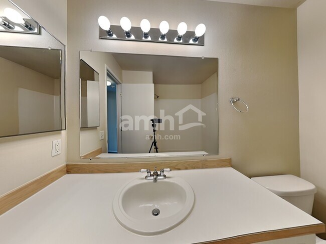 Building Photo - 23703 SE 248th St