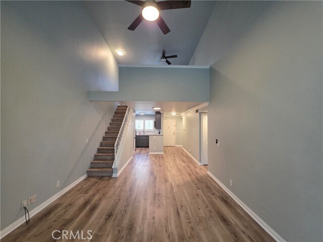 Building Photo - 5525 Canoga Ave