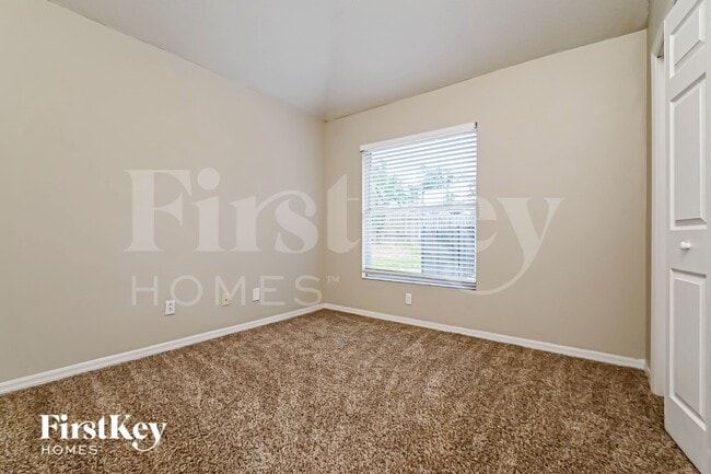 Building Photo - 4413 Winding River Dr