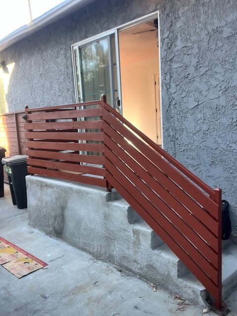 Building Photo - 526 Brooks Ave