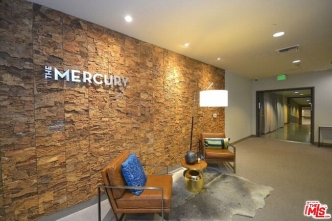 Building Photo - 3810 Wilshire Blvd