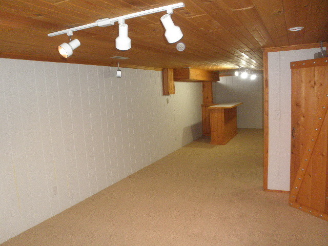 Building Photo - 925 Keith St SW