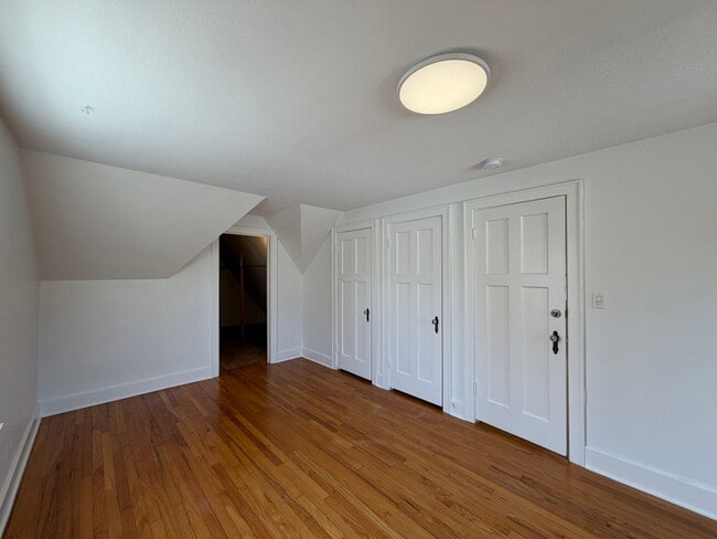 Building Photo - $1,950 | 3 Bedroom, 2 Bathroom House | NO Pets | Available for Immediate Move In!