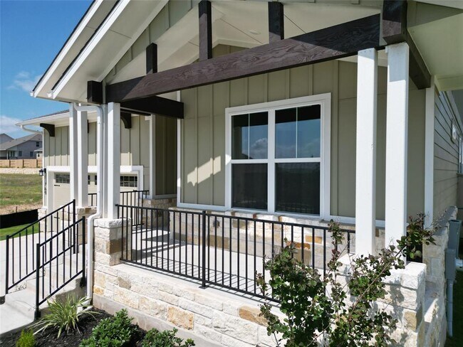 Building Photo - 169 Salado Crk Trl