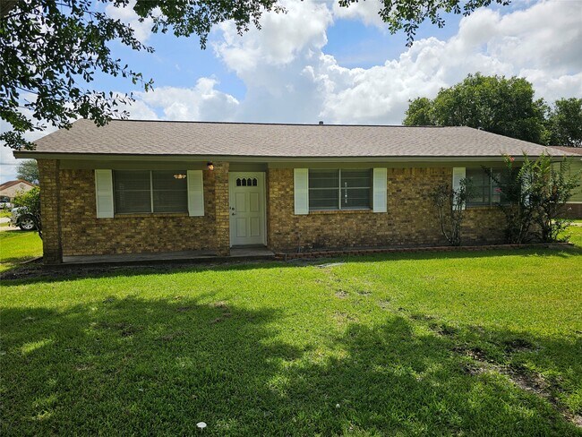 Building Photo - 120 Ronald Ave