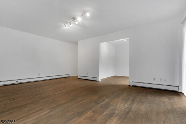 Building Photo - 514 Andria Ave