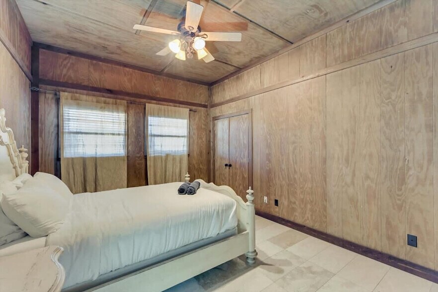 Building Photo - 9680 County Road 128-SI ID1019513P