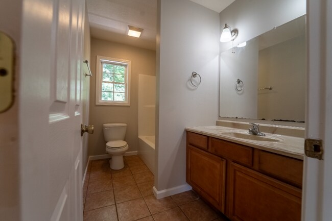 Building Photo - 97 Taylor Rae