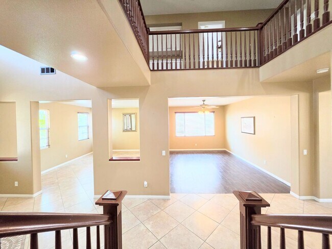 Building Photo - 30040 Cheveley Park St
