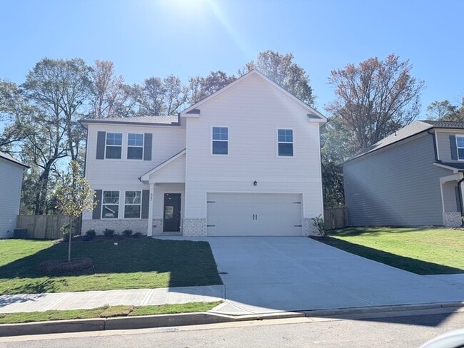 Primary Photo - 522 Red Dragon Dr