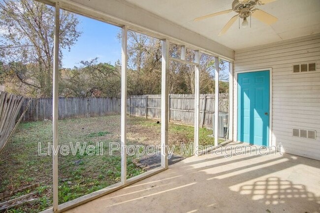 Building Photo - 428 Cambrian Ridge Trail