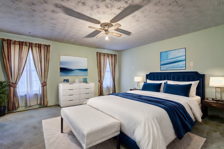 Building Photo - 503 Fayetteville Rd