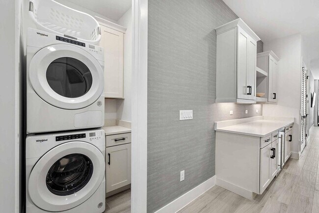 Building Photo - 3031 Hafen Ln