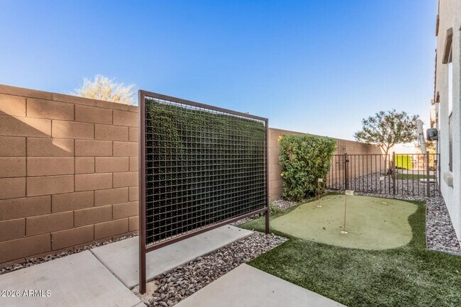 Building Photo - SFH 4-3 with splashpad and beautiful outdoor living