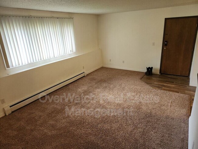 Building Photo - 4200 Florina St