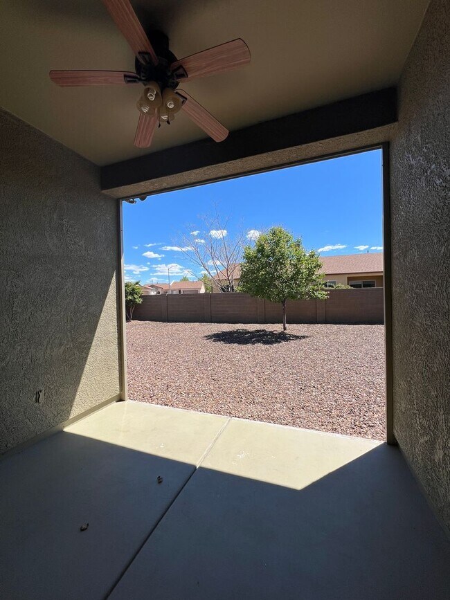 Building Photo - Two Bedroom home in Granville!