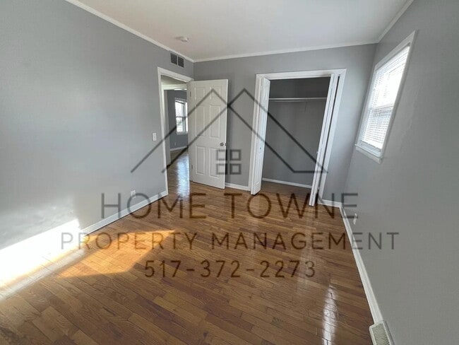 Building Photo - 913 Pierce Rd