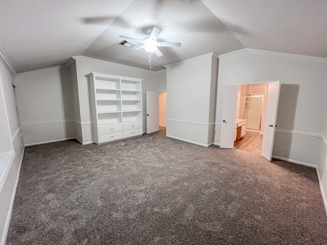 Building Photo - 319 Grand Isle Ln