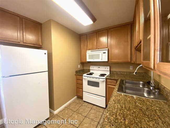 Building Photo - 6333 College Grove Way