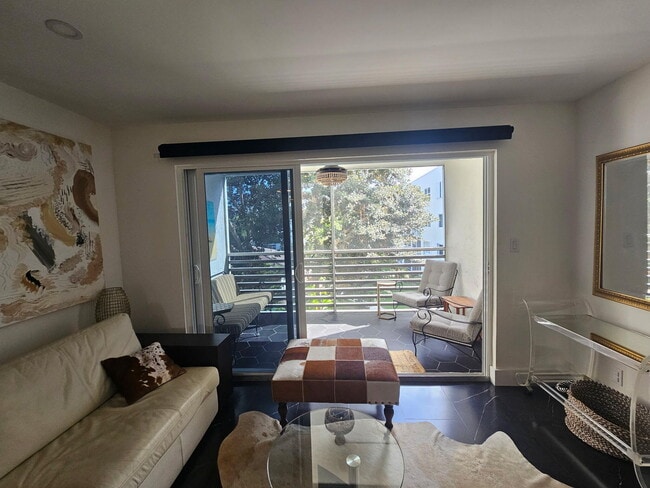 Building Photo - 1541 S Ocean Blvd