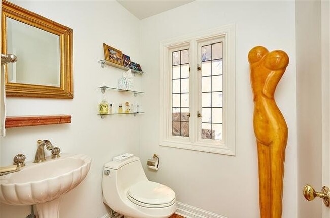 Building Photo - La Jolla 3BR Home with Casita & 2-Car Garage