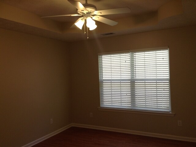 Building Photo - 2122 Creek Trail Dr