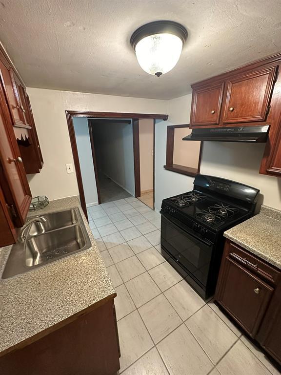 Building Photo - 32 Farrell St