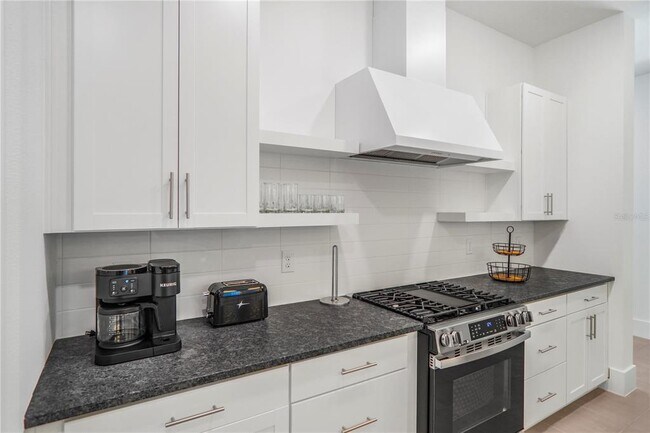 Building Photo - 15567 Gentle Rain Dr