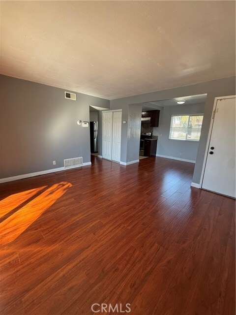 Building Photo - 12835 10th St