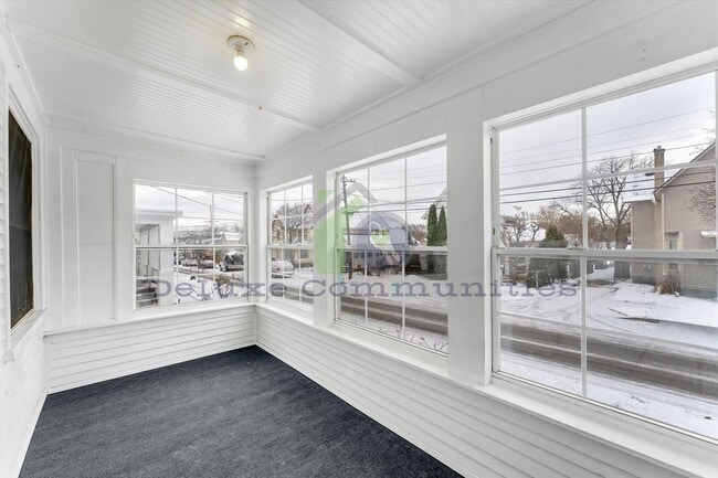 Building Photo - 655 High St SW