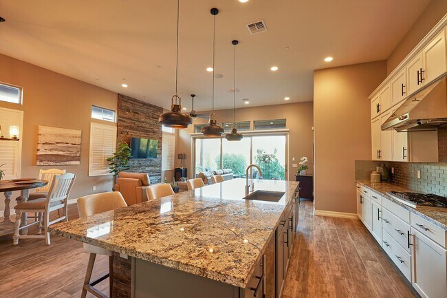 Building Photo - 26627 N 104th Way