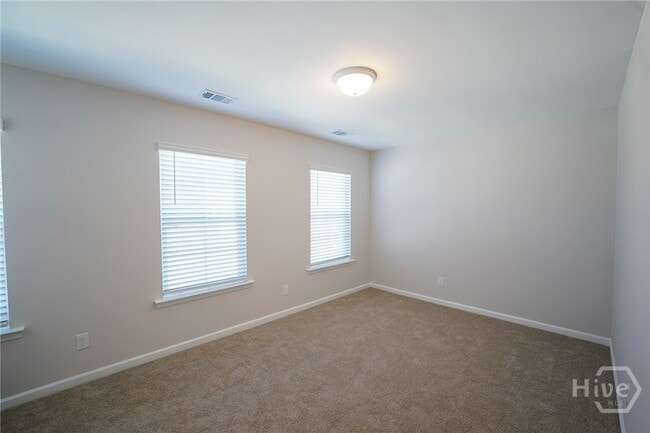 Building Photo - 118 Exmoor Circle