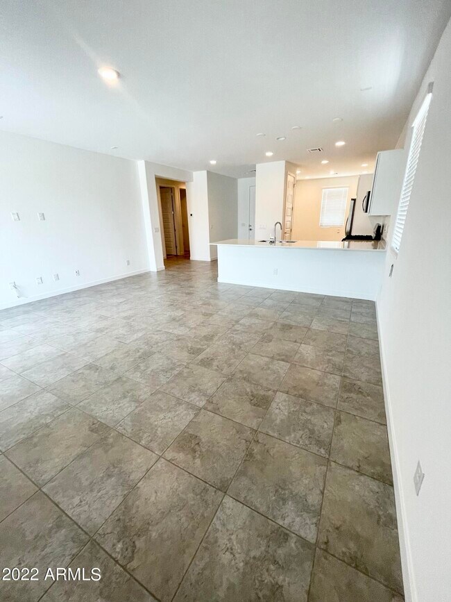Building Photo - 3831 S 63rd Dr