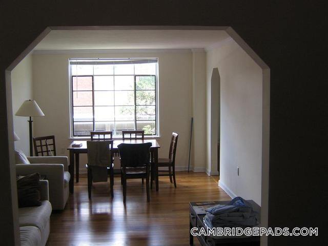 Building Photo - 60 Brattle St