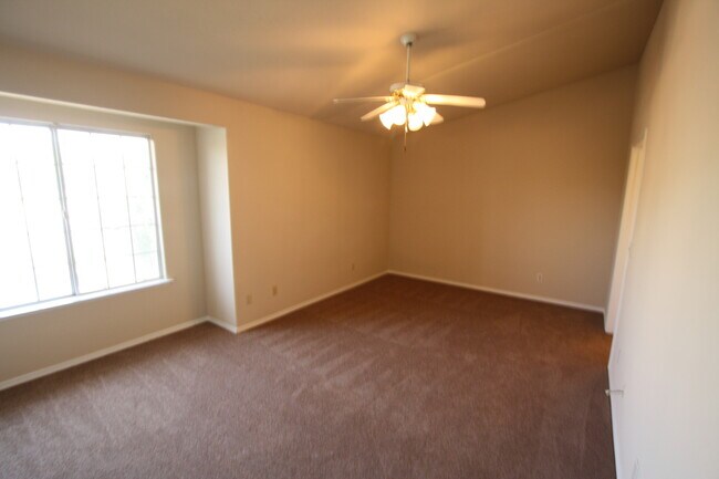 Building Photo - Available Soon! Fully Rehab!